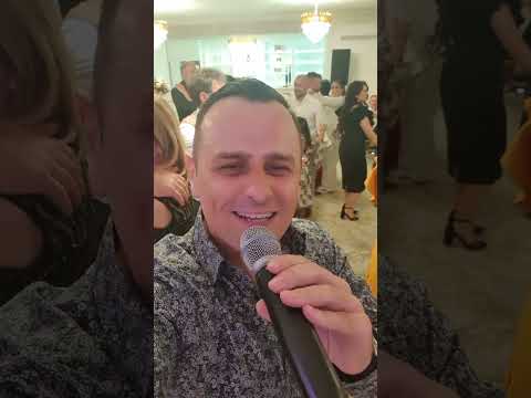 Florin Budău - Mândro fusta ta-i cam scurtă /Live/ Contact solist: 0744837600