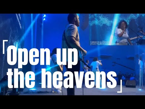 Evelyn Soeiro - Abra os Céus (Vertical Church Band - Open Up The Heavens) | BassCam