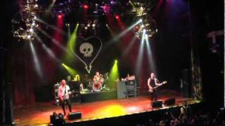 Alkaline Trio - I Found A Way (Live at the House of Blues)