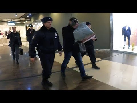 ПОЙМАЛИ ВОРА В МАГАЗИНЕ ! УКРАЛ ВЕЩЕЙ НА 12 000 ! Лучший охранник года задержал воришку силой мысли!