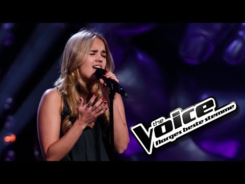 Lillen Stenberg - Samurai Swords | The Voice Norge 2017 | Blind Auditions