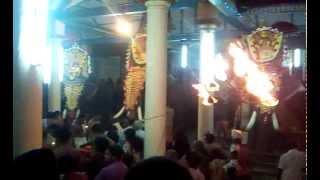 preview picture of video 'chengannur mahadeva temple aarattu'