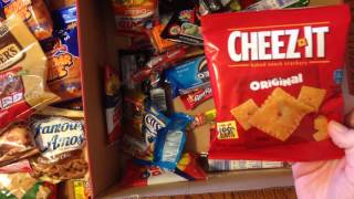 Review of Snack Gift Party Bundle Care Package 50 Count