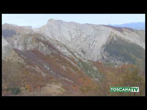 2020-01-12 MASSA - APUANE, IN 2 CADONO DA UNA PARETE E PERDONO LA VITA