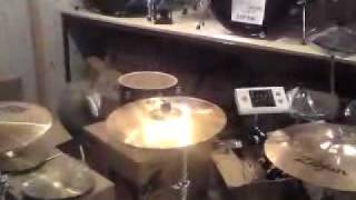 Video thumbnail for 16" Entry-Level Bronze Crash Comparison: Sabian B8, Paiste 201, Zildjian ZBT, Meinl MCS by Dobosudvar