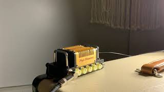 Video thumbnail for Hotone Mojo Diamond: garage demo by Var Guitar