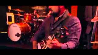 Lee DeWyze Performs &#39;Fight&#39; on Ellen Show