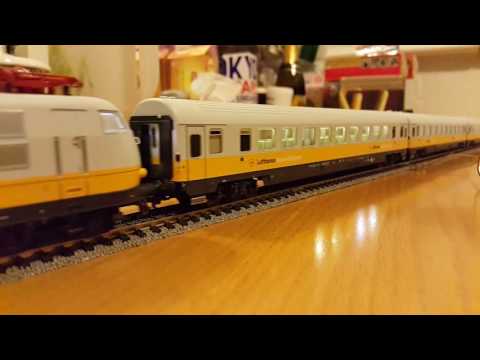 Trix 103 Lufthansa Airport Express