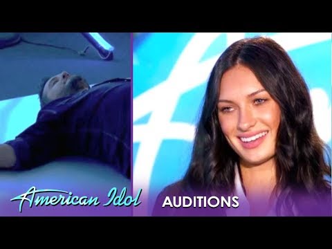Katie Belle: This Sexy Model Can Sing And Luke Bryan COLLAPSES! | American Idol 2019