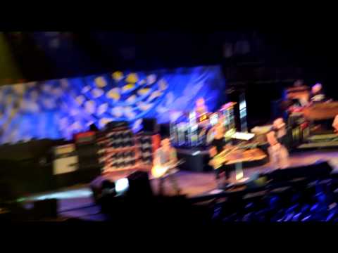 Pearl Jam- Push Me, Pull Me (5/21/10)