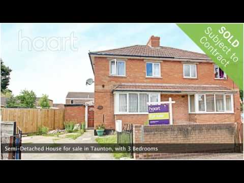 Semi-Detached House for sale in Taunton, with 3 Bedrooms