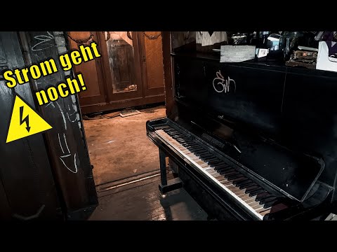 Hier wohnt noch jemand!! Das HAUS am DEICH || Lost Place mit Strom!!