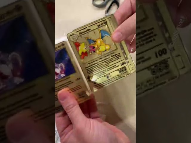 Vídeo relacionado con Douer 5 Cartas PK-m Doradas Metalicas, Cartas Metal de Alta Potencia, Cartas Metalicas V-Vmax Gx para Coleccion (Bo)