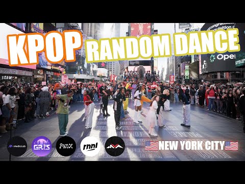 [102625] Grand KPOP RANDOM PLAY DANCE at Time Square NYC 10/26