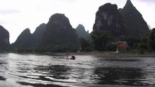 Video : China : Li River 漓江 boating, GuangXi province - video