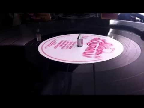 AQUARIUS (HERMAN CHIN LOY) ~ Jah Jah Dub