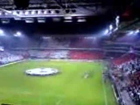 PSV - Fenerbahçe 07-12-2005: begin Match