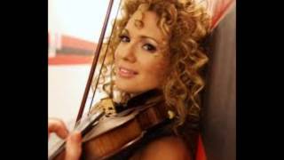 Hold Your Head Up High ( Ft. Lil  Mo) - Miri Ben-Ari