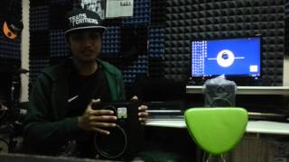 Video thumbnail for Mackie CR5BT Unboxing and First Impressions by Mercutheo