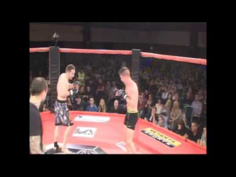 Niall Smith V Dee Dee Murphy Clanwars 17