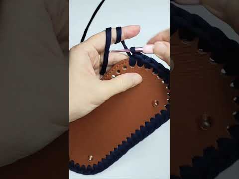 Crochet Bag Base. #crochettutorial #crochetaddict #crochetpattern #amigurumicrochet #crochetbag