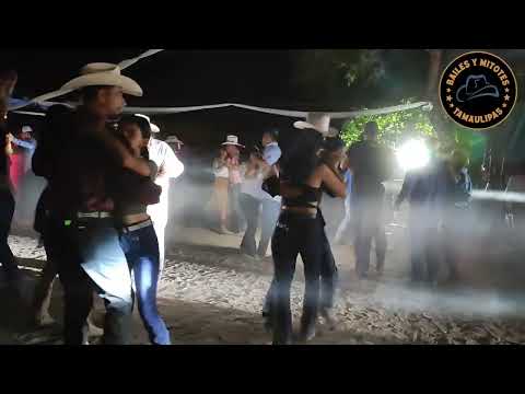 Así se baila en el ejido Puerto Rico Mpio San Carlos Tamaulipas