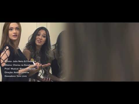 João Neto e Frederico - Chorou Na Escadaria (Clipe Oficial)