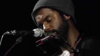 Gary Clark, Jr. - In the Evening (When the Sun Goes Down) [Leroy Carr cover] (Houston 11.26.13) HD