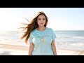 4k American AI Art Lookbook Model Video Walking On A Sea Beach