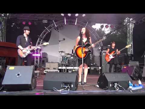 Meena Cryle & The Chris Fillmore Band - Singing Songs/20.Grolsch Bluesfestival Schöppingen 2011