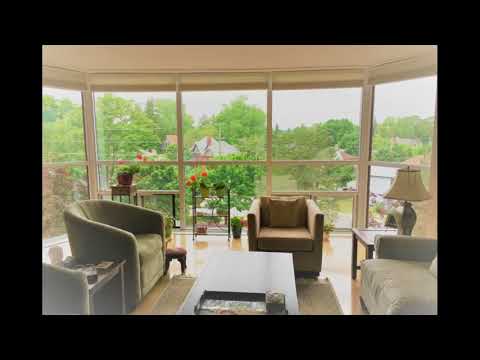 Luxury Downtown Living $249,900