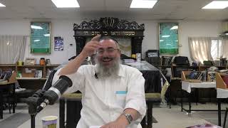 הרב דניאל אלול - שיעור זוגיות: מרצדס עם שפשוף או סובארו חלקה - מה תעדיפו? התשפ"ו (ישיבת שעלבים) - התמונה מוצגת ישירות מתוך אתר האינטרנט יוטיוב. זכויות היוצרים בתמונה שייכות ליוצרה. קישור קרדיט למקור התוכן נמצא בתוך דף הסרטון