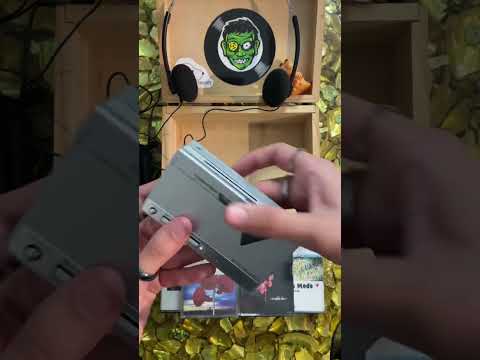 Toshiba KT-AS10 cassette player w/ foldable headphones #depechemode #cassette #enjoythesilence