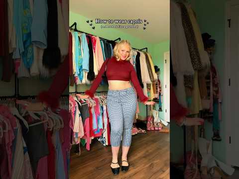 Just realized I LOVE capris😭❤️ #fashion #capris #2000s #y2k #style