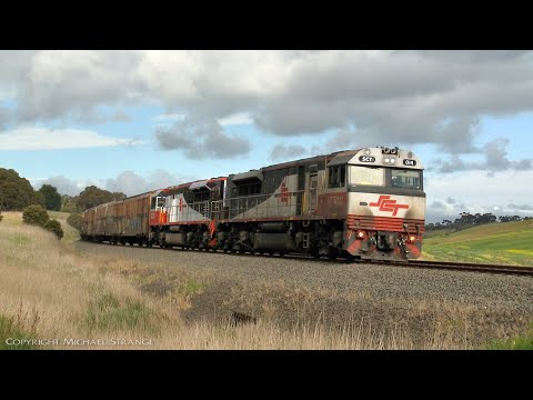 SCT 7MP9 Freight Train Climbs Lovely Banks (2/10/2021) - PoathTV Australian Railways