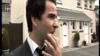 Stuart Cable Dies Kelly Jones Speaks About His Friend [BBC Wales News 07.07.10] Part One.mpg