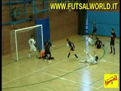 23/11/13 Serie A2 : Comelt Toniolo - Futsal Tridentina . . . . . . calcio a 5