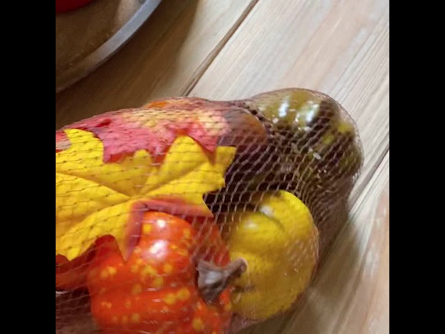 1002 تحف خريفية