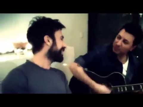 Tarkan -Gün Gibi-İkimizin Yerine-Beni Anlama  (Akustik)