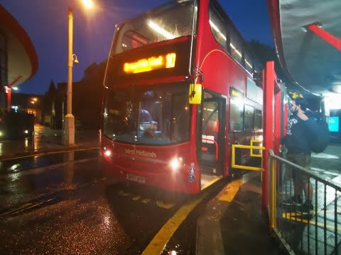 NXWM E400 Trident BV57 XYH Route 10 *Thrashy Driver*