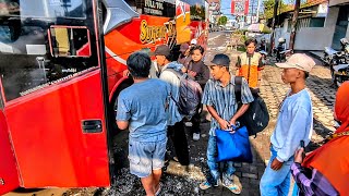 Download lagu KEJUTAN AGEN GOMBONG, TAMBAHKAN 5 PENUMPANG JARAK JAUH! SUGENG RAHAYU 7504 mp3 Download lagu KEJUTAN AGEN GOMBONG, TAMBAHKAN 5 PENUMPANG JARAK JAUH! SUGENG RAHAYU 7504 mp3