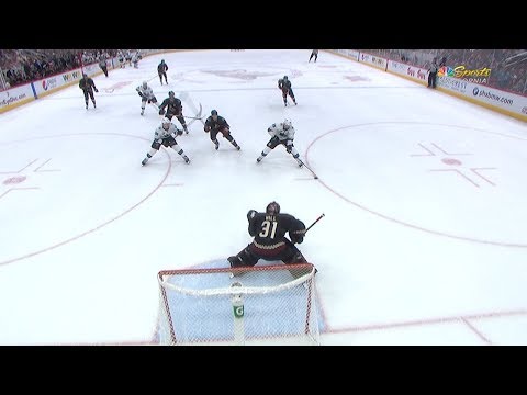 Logan Couture freezes Hill on pump fake for 2-0 lead
