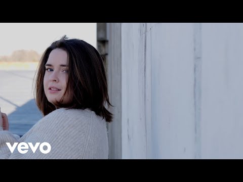Meredith Rounsley - Let Somebody Love You (Official Video)