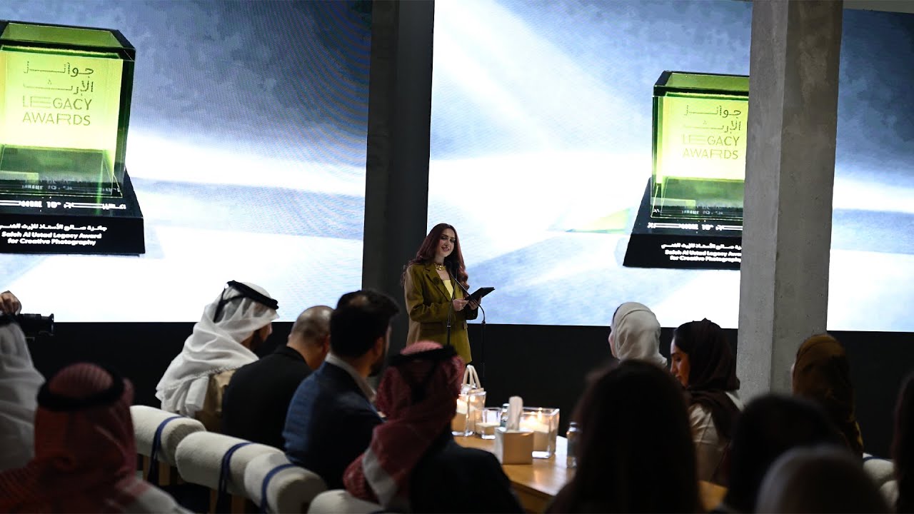 Image for the title: Youtube Image