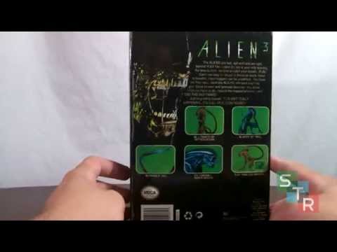 NECA NES 8-Bit Dog Alien Unboxing