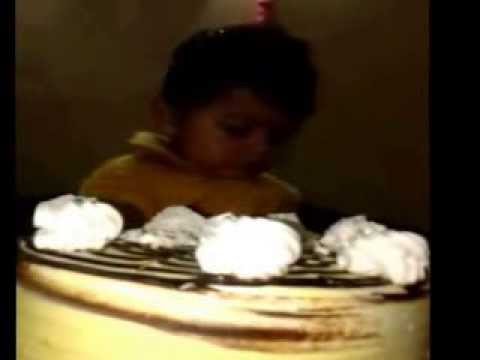 Love's slow moves for new year cake