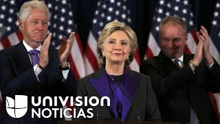 ¿Por qué Hillary Clinton eligió ponerse un traje color púrpura en su discurso sobre su derrota?