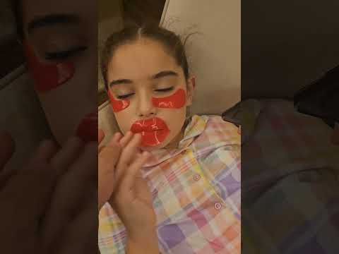 Elif sinem yüzündeki ne #keşfet #elifsinem