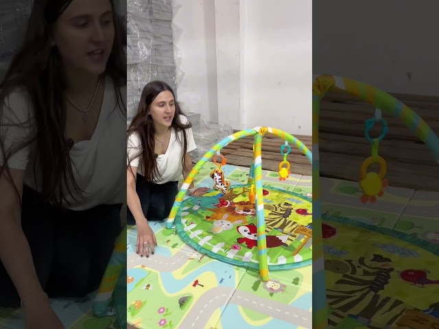 Vídeo relacionado con Mujer New Born Baby Dilan Personalized Gift Rainbow Nursery Camiseta Cuello V