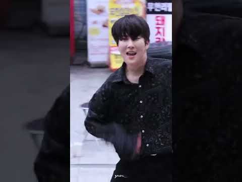 220618 김효진 솔로공연 | EXO 엑소 - 으르렁 Growl